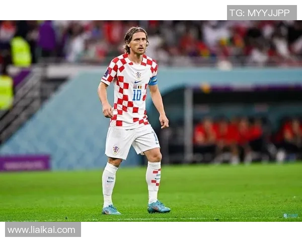 昔日恩怨再现！莫德里奇与老队友狭路相逢